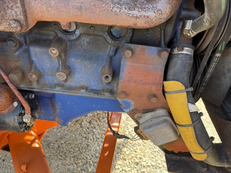 #1233-•-towable-wood-chipper-image-35