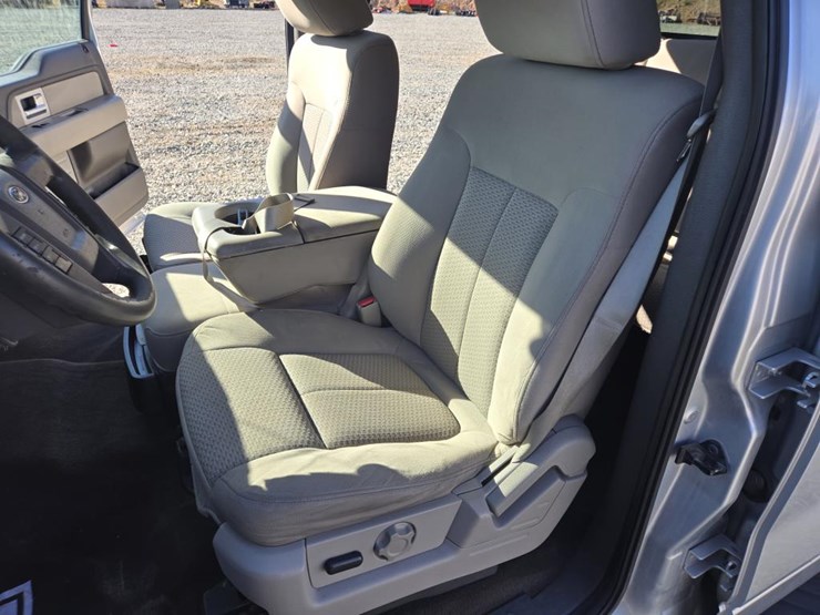 2010-ford-f150-image-37