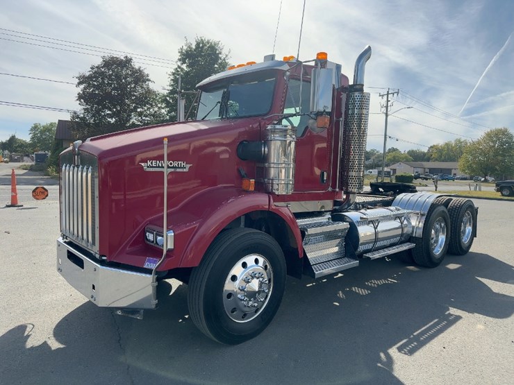 2007-kenworth-t800-image-1