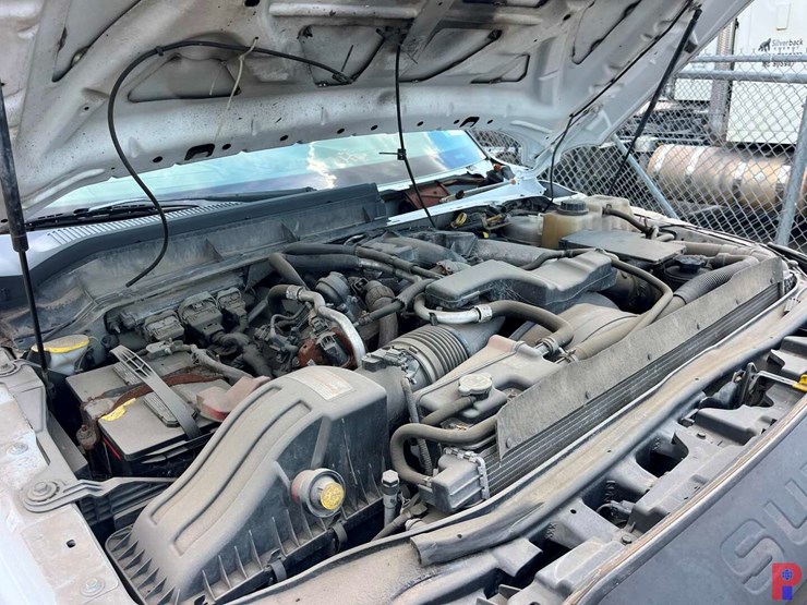 2011-ford-f550-xl-image-10