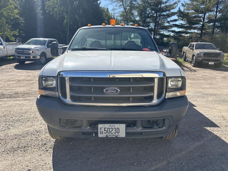 2004-ford-f550-xl-image-8
