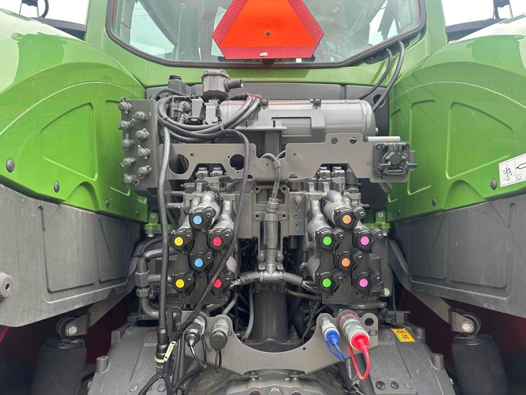 2022-fendt-1050-vario-image-9