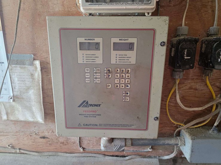 complete-agtronix-continuous-flow-feed-system,-all-automatic-system,-includes:-premixer,-all-electro-image-23
