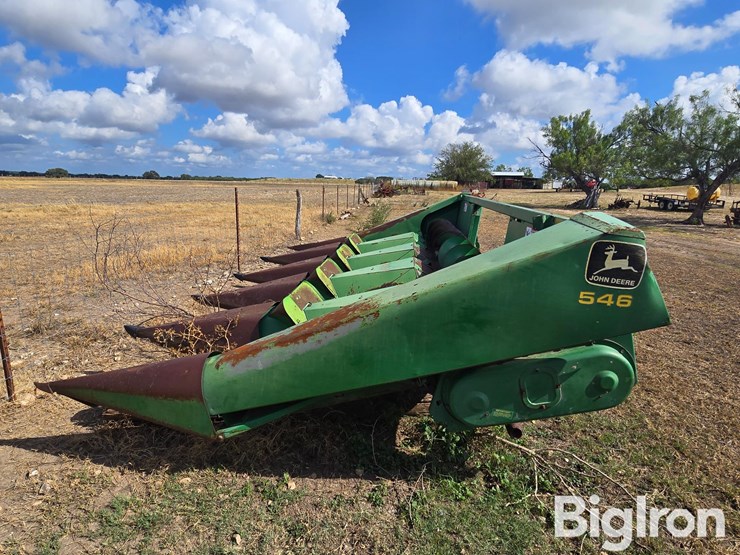 john-deere-546-image-4