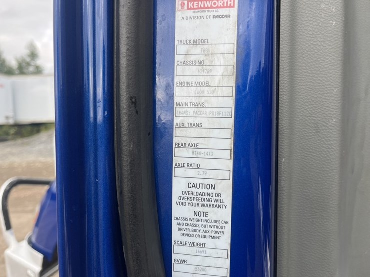 2020-kenworth-t680-image-151