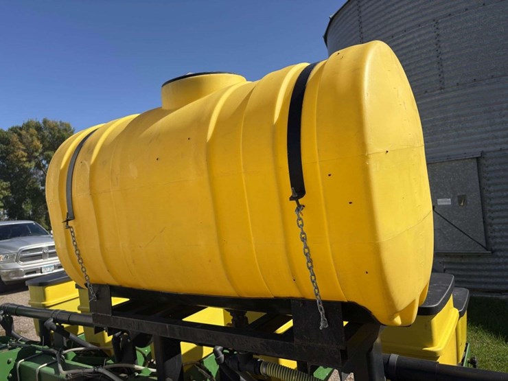 john-deere-7200-image-12