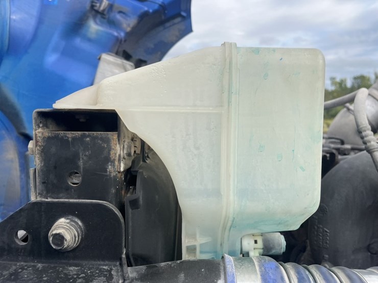 2020-kenworth-t680-image-29