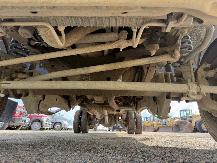2006-ford-f450-xl-image-31