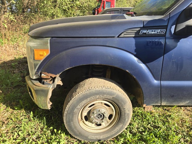 2011-ford-f250-image-7