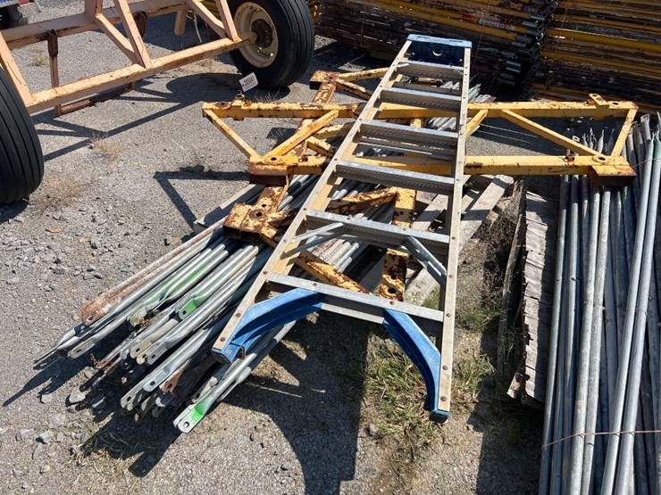 pallet-of-scaffolding-parts-image-1