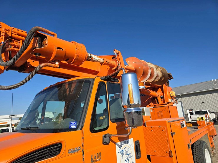 2006-international-durastar-4400-image-28