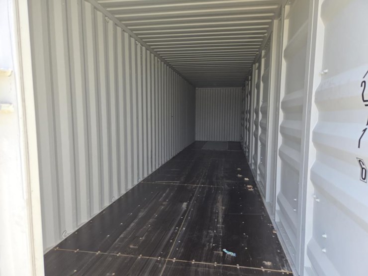 #5153-•-40'-(5)-door-shipping-container-image-9