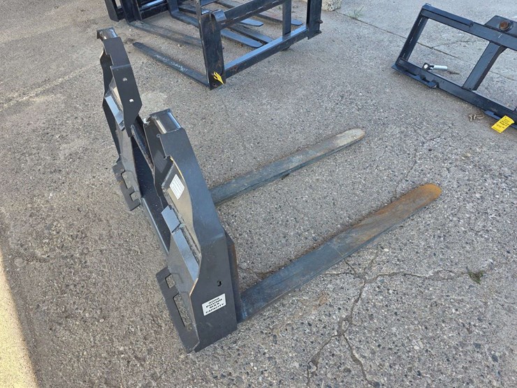 cid-x-treme-attachments-walk-through-pallet-forks,-4,000lb,-48”,-sn:-315879,-new-image-5