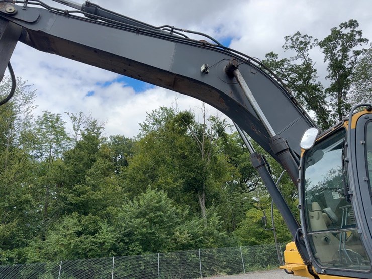2006-deere-350d-lc-image-15