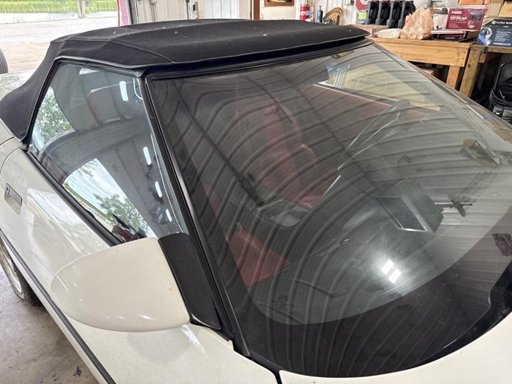 #1399-•-1990-chevrolet-corvette-convertible-car-image-33