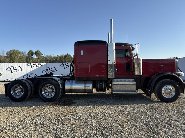 2012-peterbilt-389-image-6