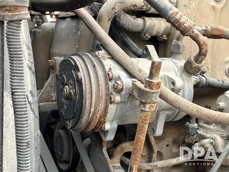1989-freightliner-day-cab-truck-(jn0784,-unit-06815)-image-91