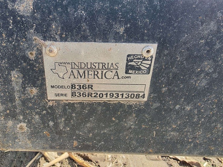 industries-america-836r-header-trailer,-extendable-hitch,-torsion-axles,-st235/80r16-tires,-adjustab-image-9
