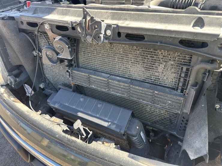 2013-ford-f150-xlt-image-40