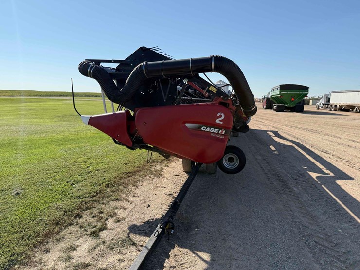 2015-case-ih-2015-image-13