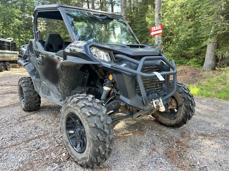 #1401-•-2023-can-am-1000r-commander-xt-image-8