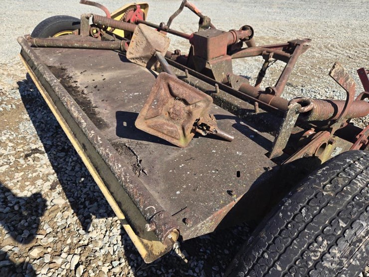 new-holland-404-image-10