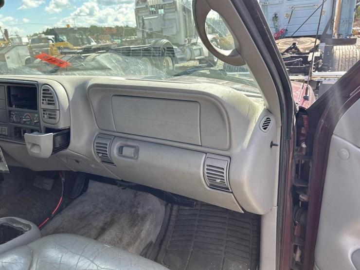 1999-gmc-yukon-image-51