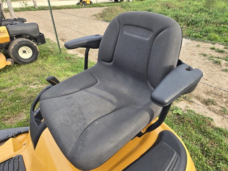 cub-cadet-gtx1054-image-7