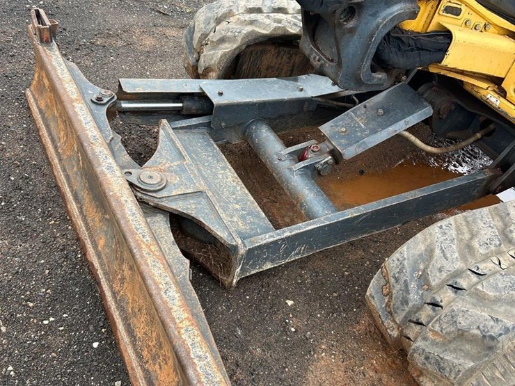 deere-50g-image-8