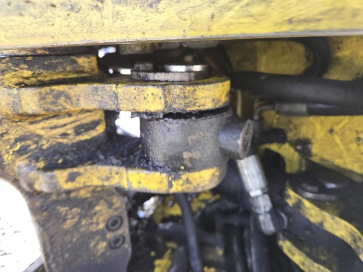 2010-john-deere-2010-image-16