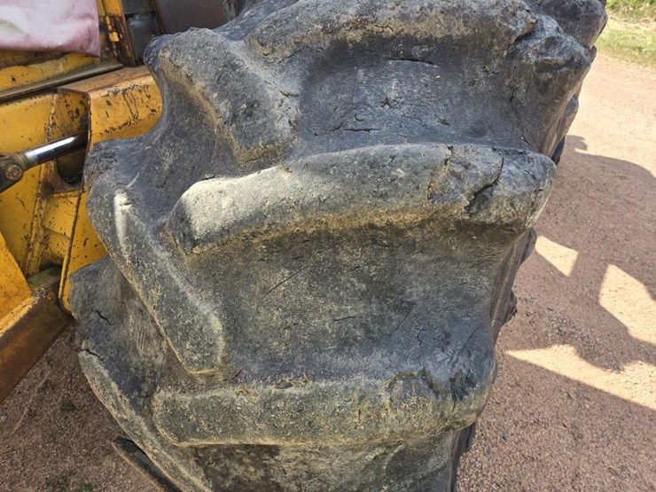deere-648d-image-60
