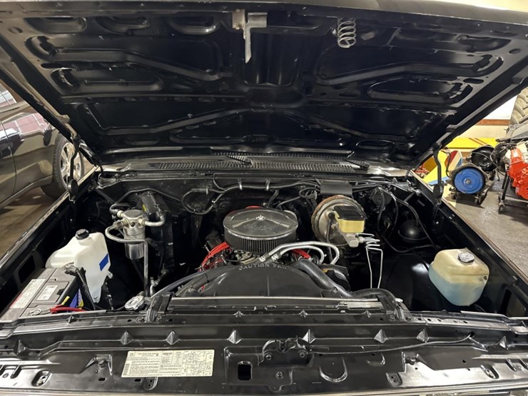 1985-chevrolet-c10-image-25