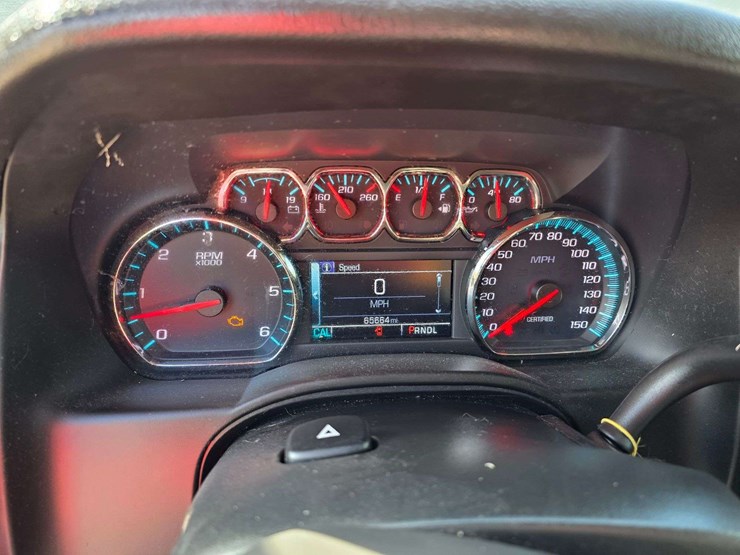 2019-chevrolet-tahoe-image-27