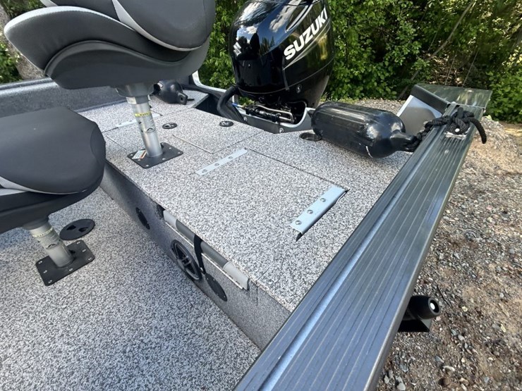 #1407-•-2024-mirrocraft-aggressor-1661-pro-x-boat-image-50