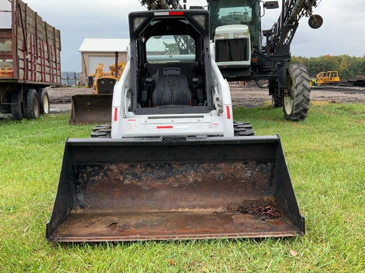 2010-bobcat-s175-image-45