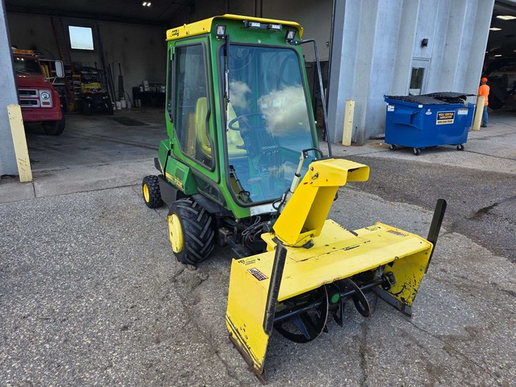 john-deere-f935-image-8