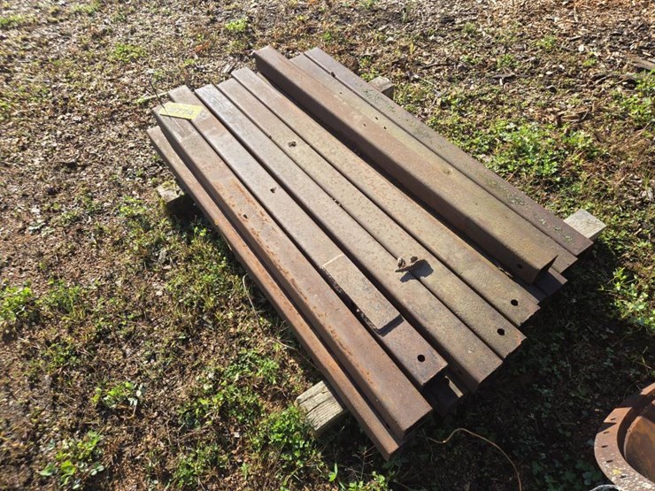 #2774-•-steel-square-tubing-image-5