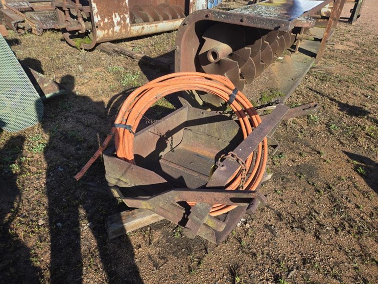 #2771-•-approx-31"-drag-line-bucket-image-1