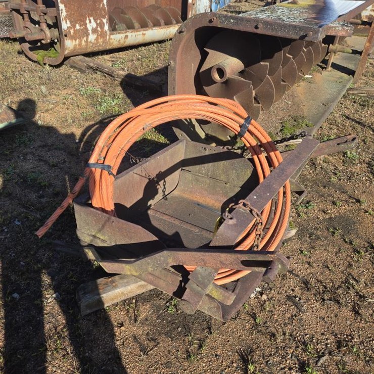 #2771 • Approx 31" Drag Line Bucket