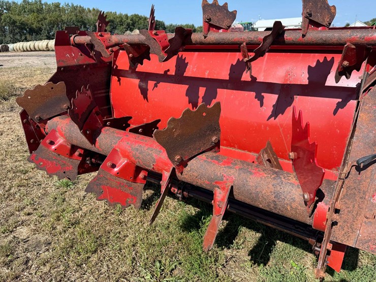 new-holland-195-image-21