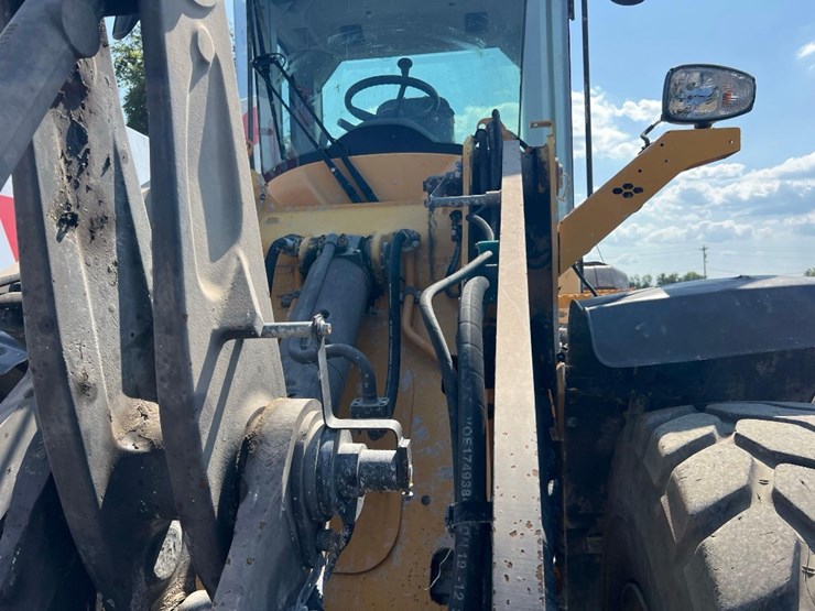 2019-volvo-l70h-image-17