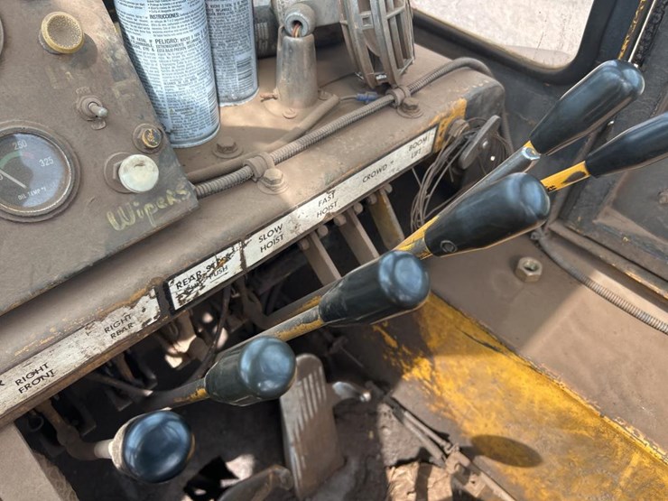 #1800-•-galion-2-stage-crane-truck-image-49