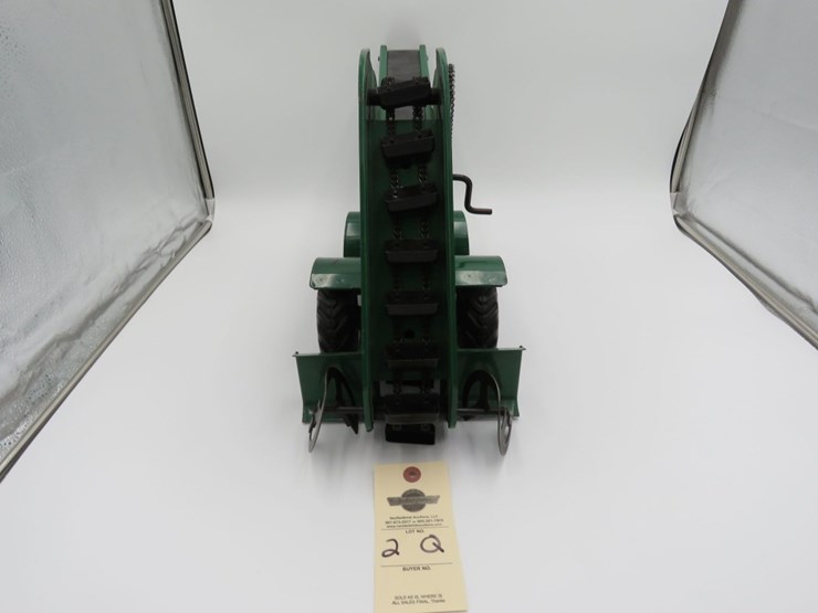 1950's-barber-greene-model-toys-airplane-conveyor-image-2