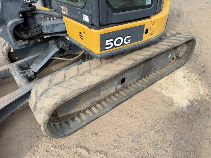 2017-hitachi-zx50u-5n-image-24