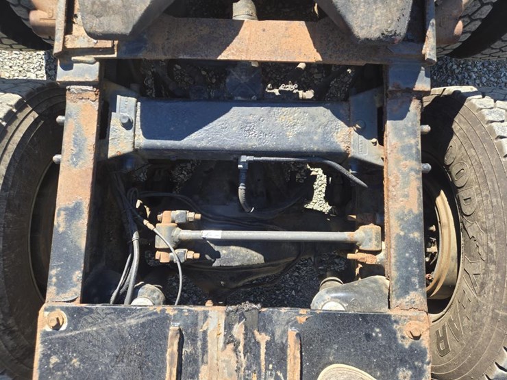 2006-caterpillar-c15-image-24