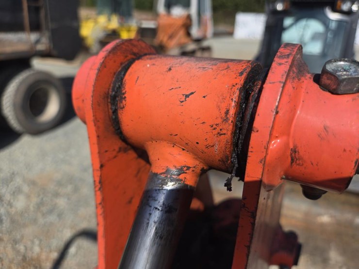 2019-kubota-bx23s-image-35