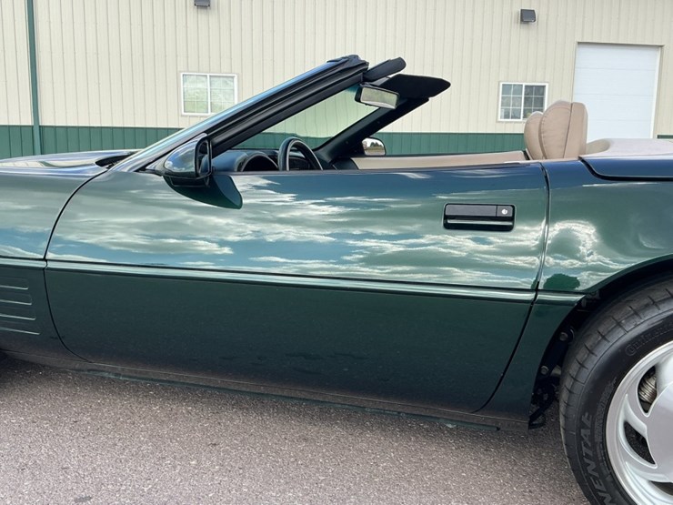 #2283-•-1993-chevrolet-corvette-convertible-image-21