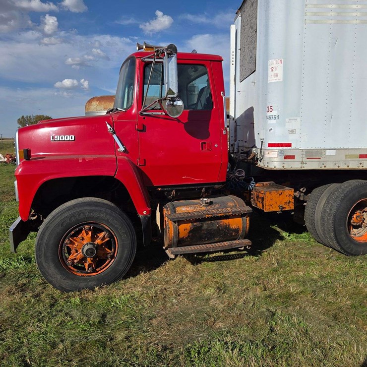 FORD L9000