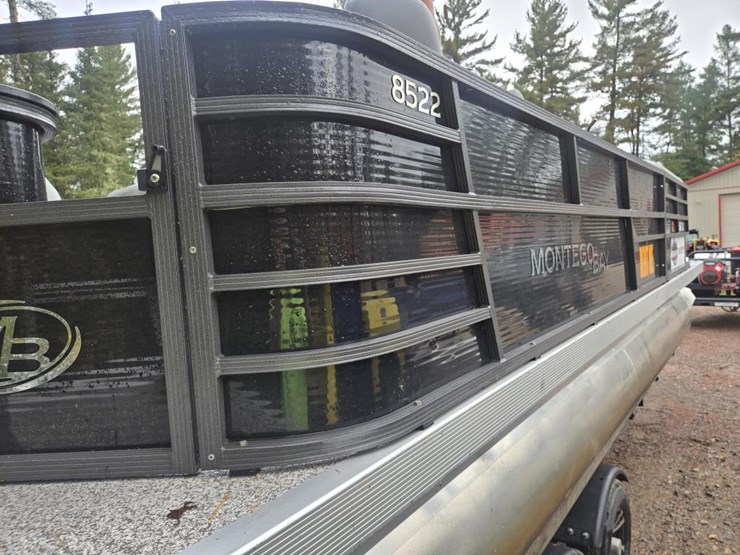 #1228-•-montego-bay-8522-pontoon-boat-w/-trailer-image-12
