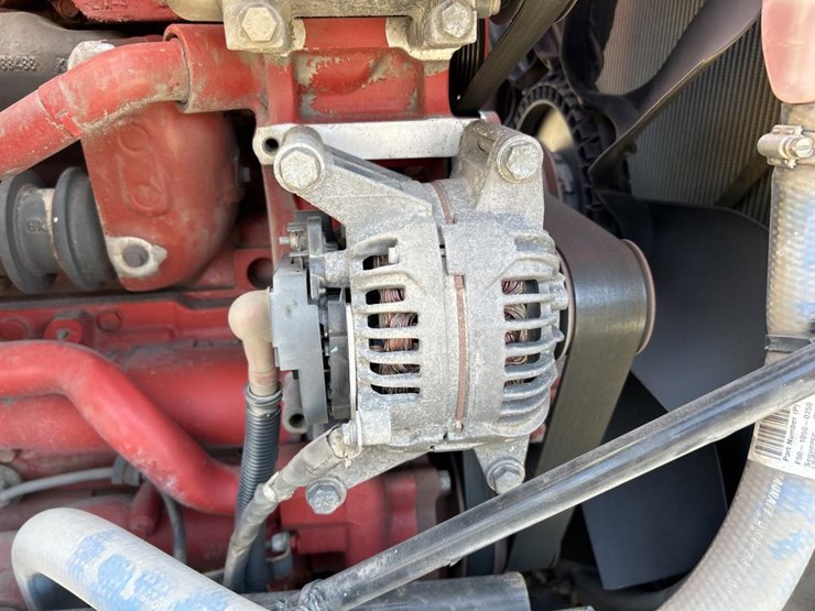 2019-peterbilt-579-image-39